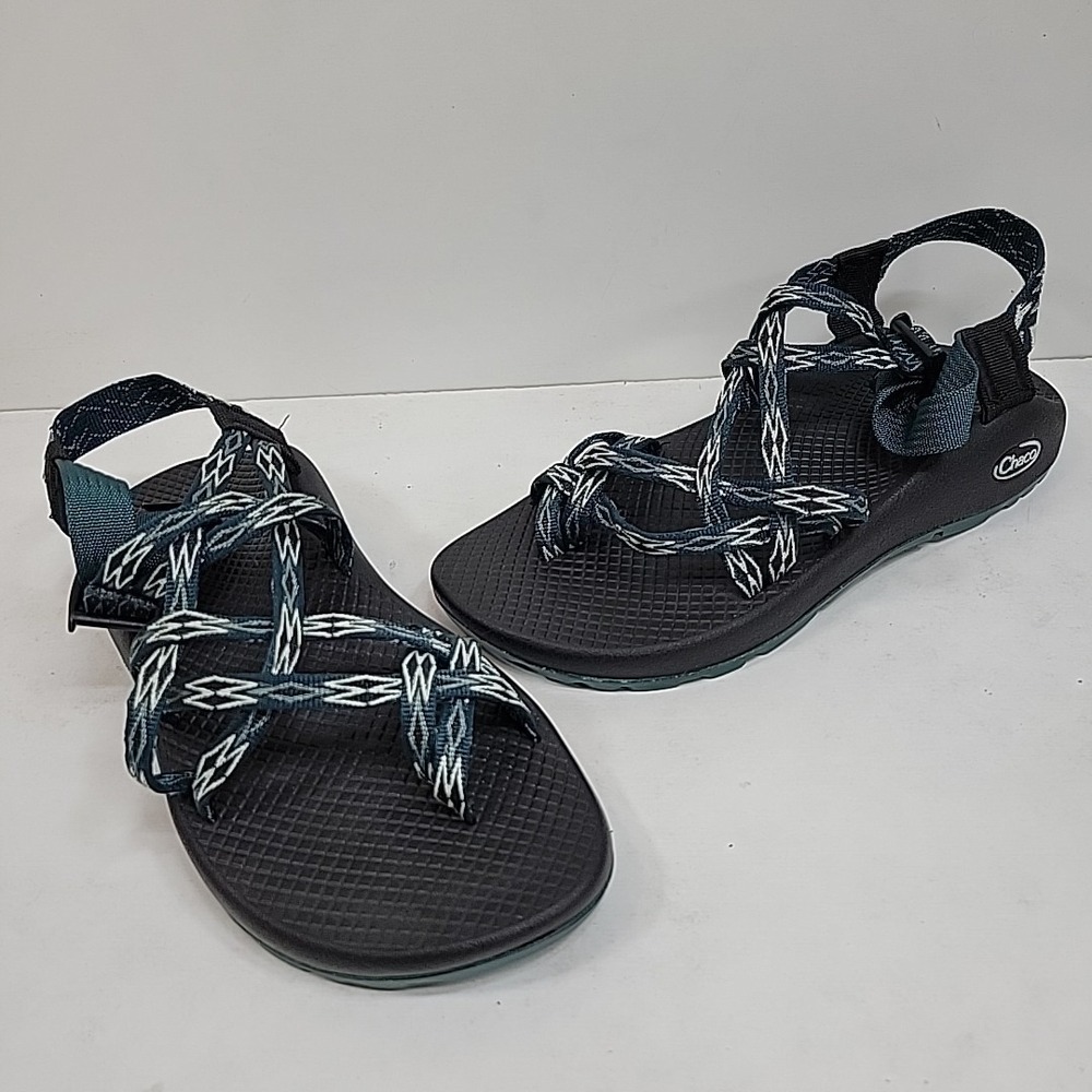 NWOB Chaco Z/Cloud Sandals Women's  Sz 8M Strappy Hiking Activewear Athleisure